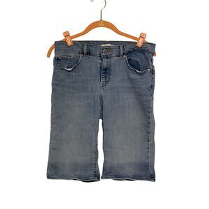 Levi's Women's Bermuda Jean Shorts, Size 28 Blue